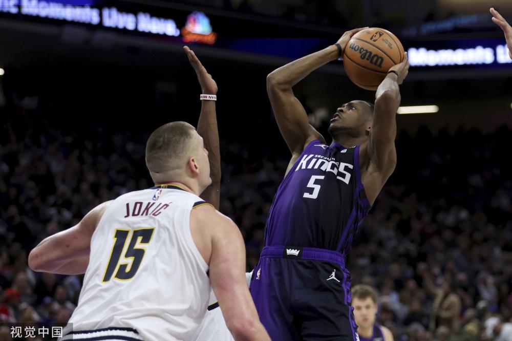 证明了他在 证明了他在